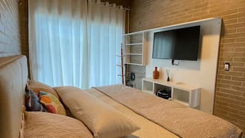 Classic House, Garden View | Free WiFi