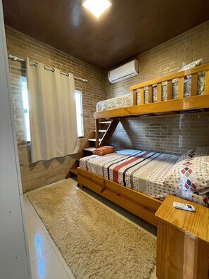In-room safe, free WiFi - Praiana House (Aquiraz)