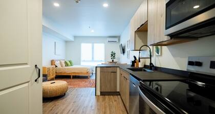 Contemporary Comfort with <br>with Rooftop Access