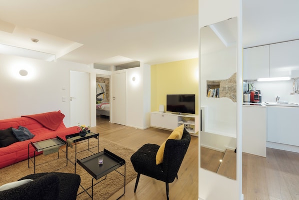 Luokittelematon kuva, 1 kautta 9, painike