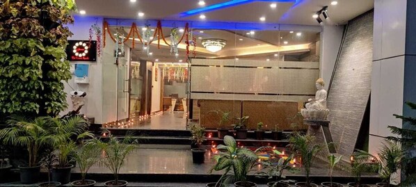 Reception - The Cennet Hotel (Ranchi)