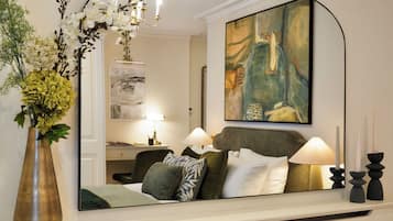 4 bedrooms, desk, iron/ironing board, free WiFi