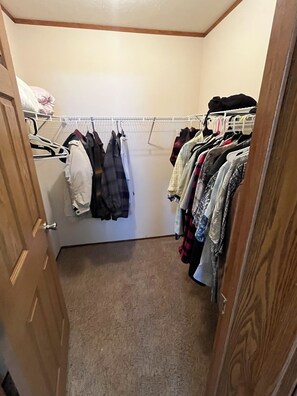 Luokittelematon kuva, 3 kautta 25, painike