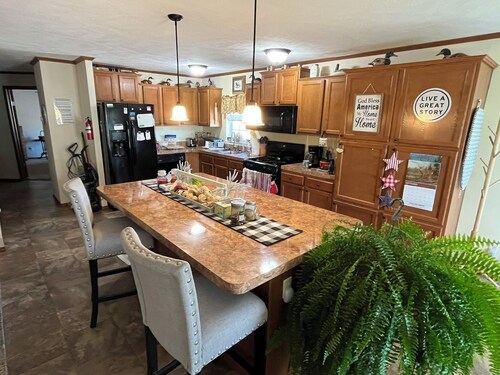 Comfortable Lake House