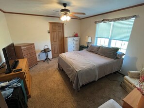 Luokittelematon kuva, 4 kautta 25, painike