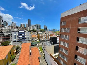 Unclassified image, 3 of 11, button