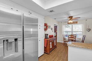 Imagen sin descripción, 2 de 31, botón