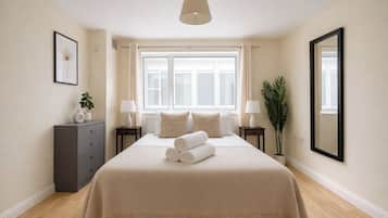 2 bedrooms, iron/ironing board, free WiFi, bed sheets