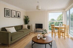 Living area - Modern 2-bed Apartment Near Wembley Stadium (Wembley)