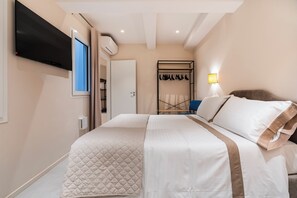 3 chambres, fer et planche à repasser, Wi-Fi gratuit, draps fournis