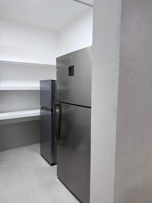 Nicht klassifiziertes Bild, 2 von 23, Schaltfläche