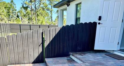 Private Serene Studio Getaway with Private Patio .