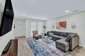 Luokittelematon kuva, 2 kautta 18, painike