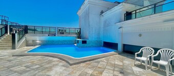 Loft equipado a poucos passos da praia
