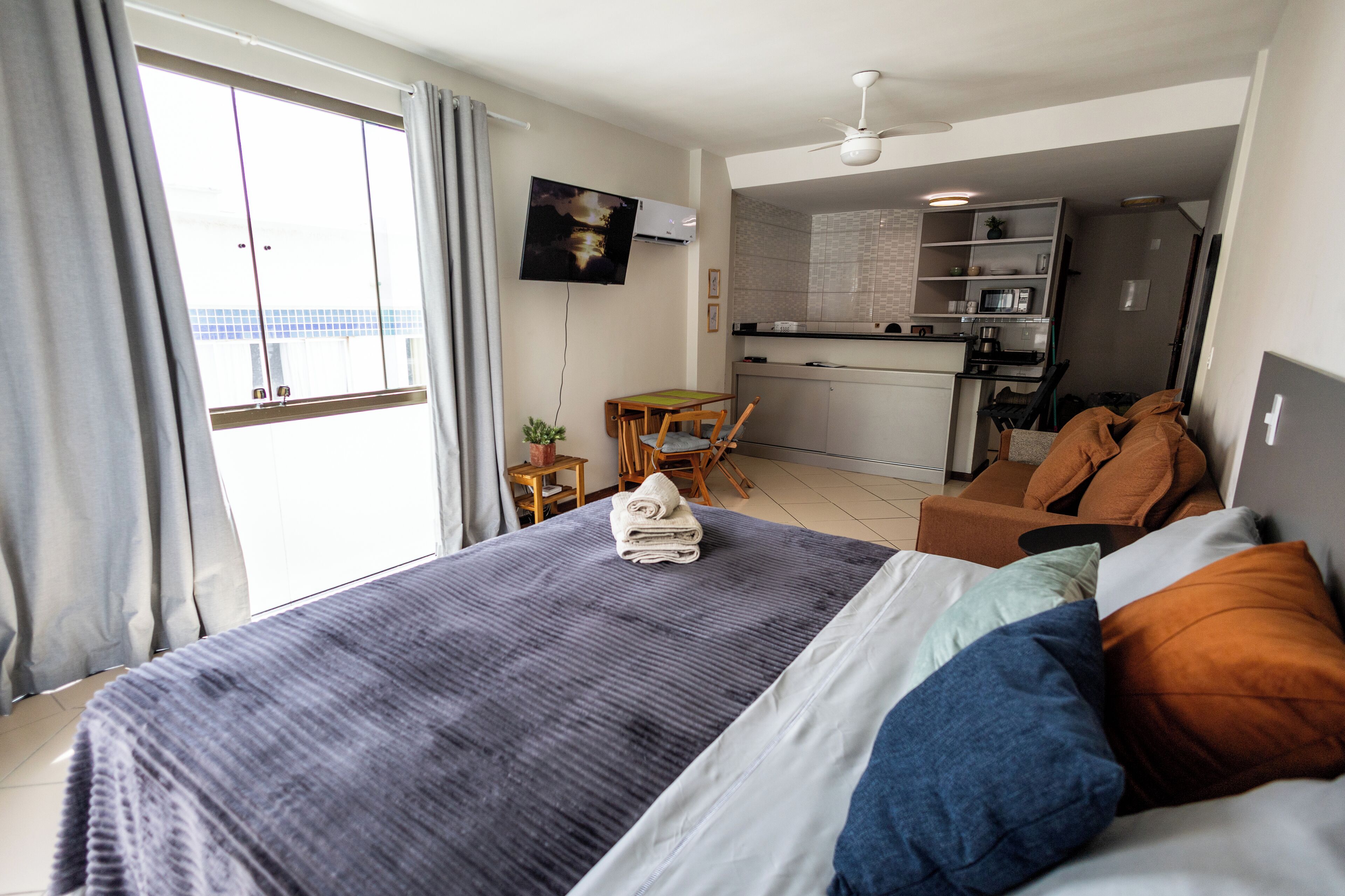 Apartment | Minibar, individually decorated, individually furnished