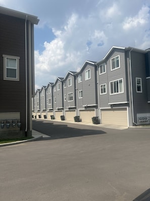 Shared Dormitory, 1 Bedroom, Accessible | Exterior - Room-spacious Private Room With TV, Wifi (Edmonton)
