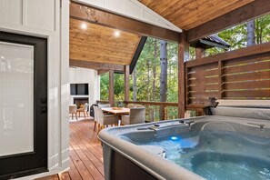 Outdoor dining - Side by Side Cabins w/Slide, Hot Tubs, Ping Pong (Broken Bow)