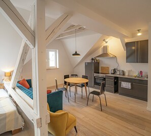 Imagen sin descripción, 2 de 14, botón