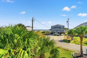Property grounds - Relaxing Upper Unit by Beach – Sandpiper Sanctuary (Myrtle Beach)