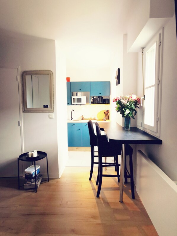 Unclassified image, 1 of 11, button - Vrbo Property (Saint-Malo)