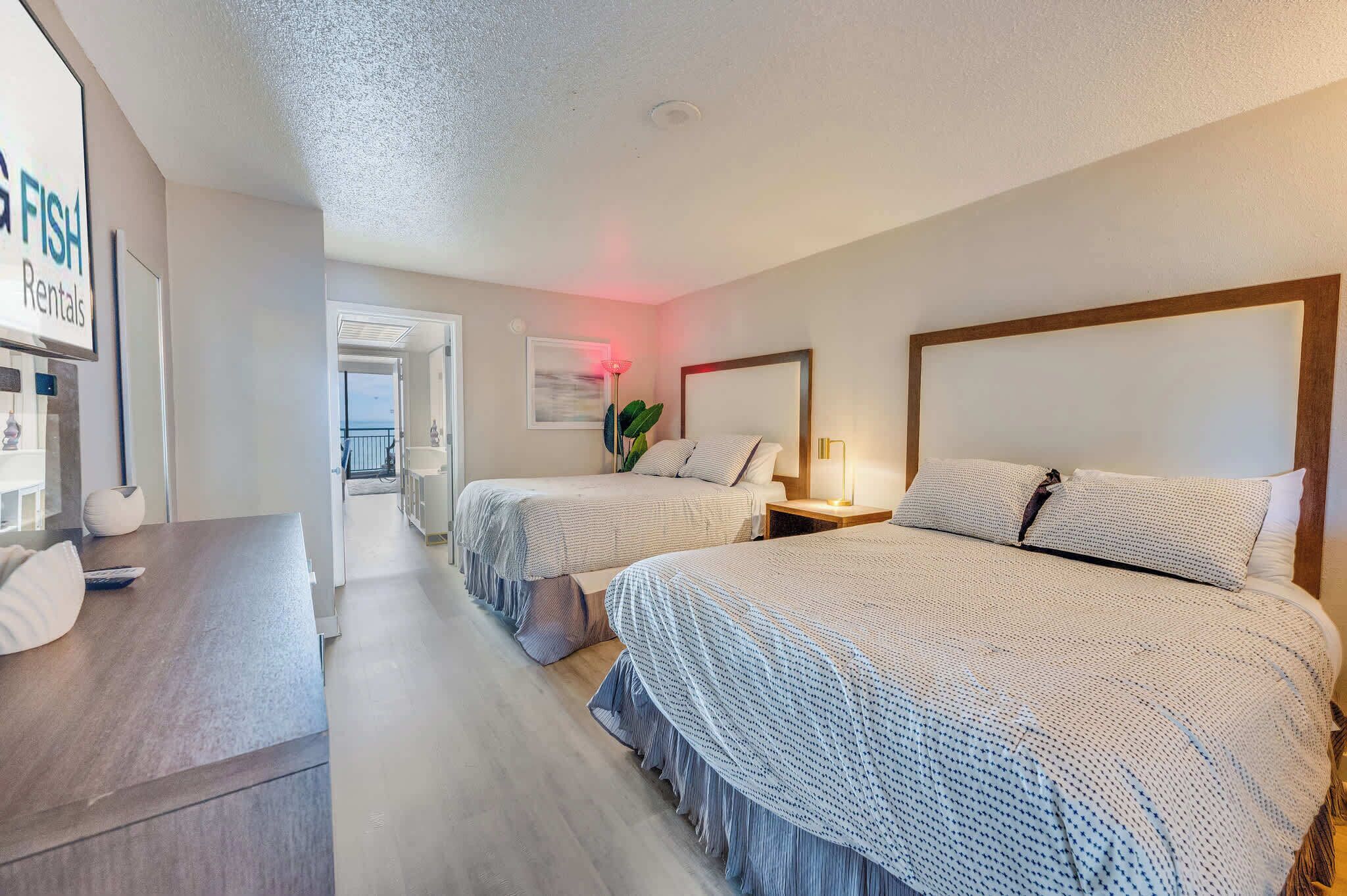 1 habitación, escritorio, tabla de planchar con plancha y wifi 