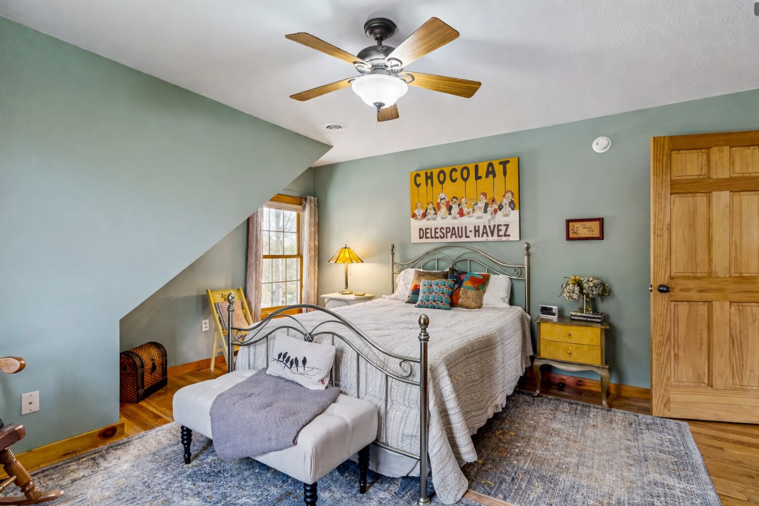 5 bedrooms, WiFi, bed sheets