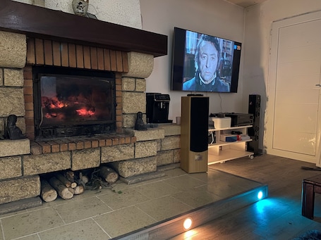 Interior. Entire apartment in lakefront house two bedrooms living room kitchens bathtub