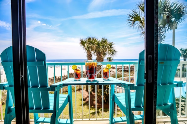 Outdoor dining - 💎Beachfront Luxury 1 BR Condo | 2 Resort Pools | Seaside Beach & Racquet 3205 (Orange Beach)