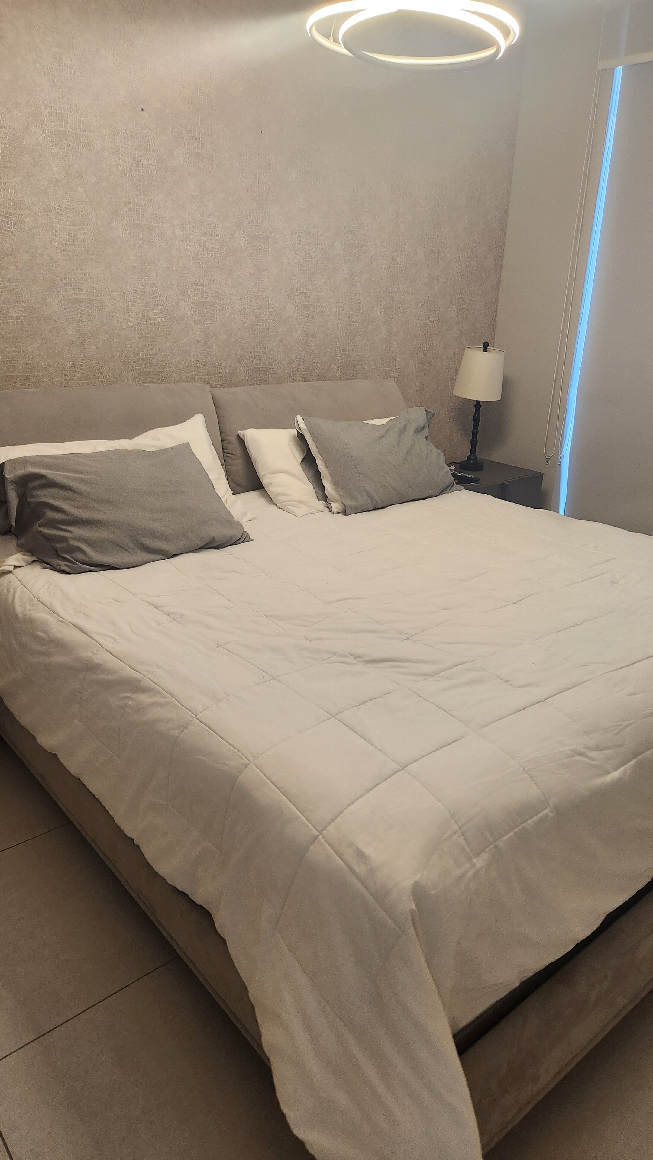 1 camera, ferro/asse da stiro, Wi-Fi, lenzuola