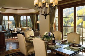 Dining - SOLD OUT! RITZ-CARLTON RESIDNECE CLUB - VAIL COLORADO 3 BEDROOM CONDO. 3/27-4/2 (Vail)
