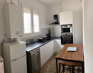 Niet-geclassificeerde afbeelding, 3 van 8, knop