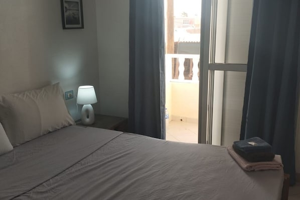 2 عدّة غرف نوم