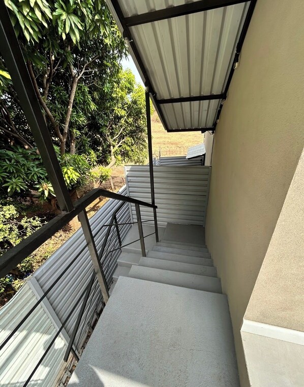 Immagine non classificata, 1 di 8, pulsante