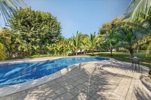 Immagine non classificata, 5 di 32, pulsante