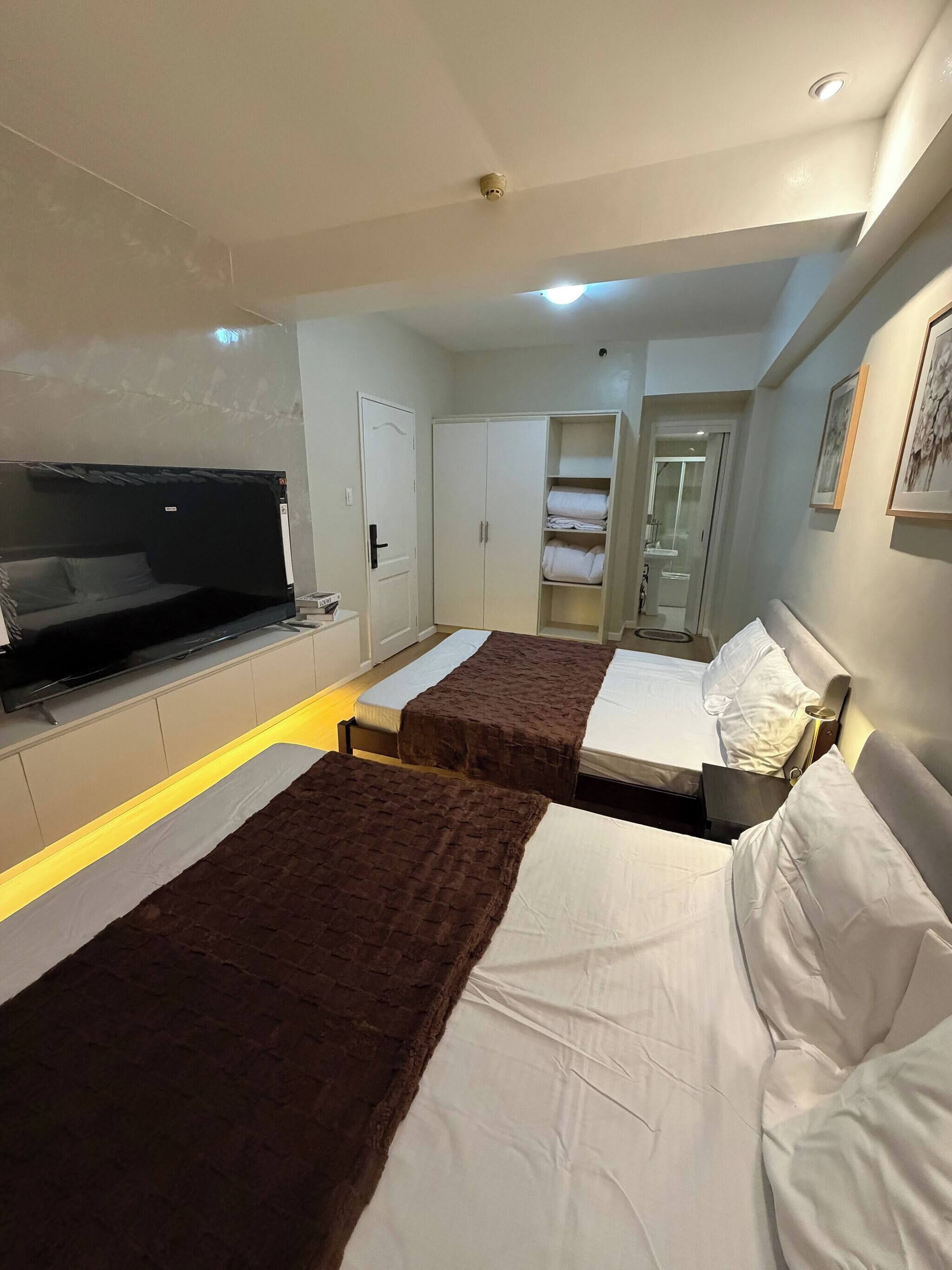 Apartment, 1 Bedroom, Accessible, City View | 1 bedroom