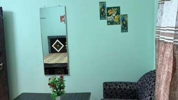 Appartement, balcon, vue montagne