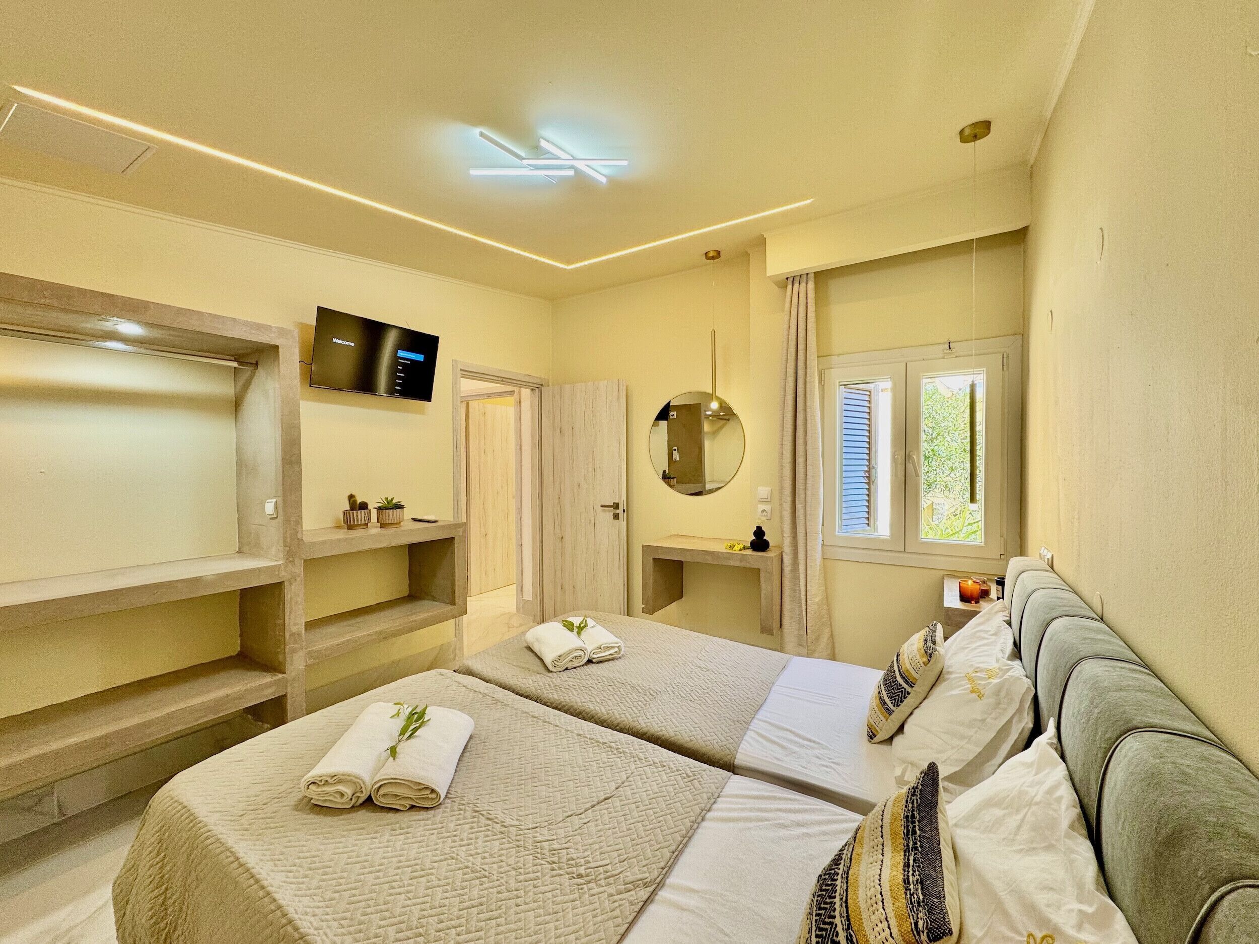 2 عدّة غرف نوم ومكواة/لوح كي وسرير سفر وواي فاي مجانًا