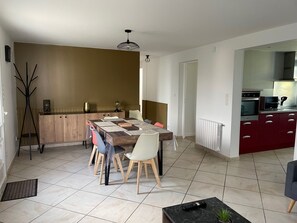 Dining - Appartement entre Mer & Montagne (Ustaritz)