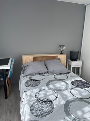 3 bedrooms, iron/ironing board, internet, bed sheets - Appartement entre Mer & Montagne (Ustaritz)