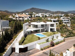 Exterior - Luxury Villa in Atalaya (La Quinta)