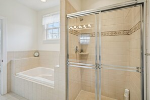 Hair dryer - Professional pictures coming soon! (Ocean View)