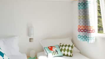 2 bedrooms