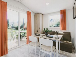 Dining - Mobile Home in Pamiers, 4 Pers, Terrace (Pamiers)