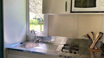 Réfrigérateur, micro-ondes