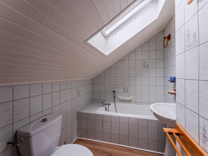 Bathroom - 3-Bed House 100m from Beach (Biscarrosse)