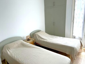 1 bedroom - Air-Conditioned Apartment for 4, 50m from Beach (Argelès-sur-Mer)