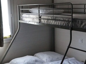 3 bedrooms