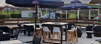 Spacious chalet for 9 with terrace