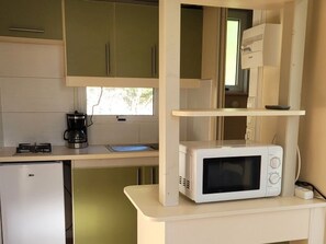 Fridge, microwave, coffee/tea maker