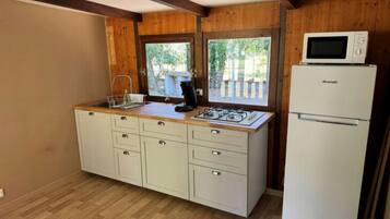 Réfrigérateur, plaque de cuisson